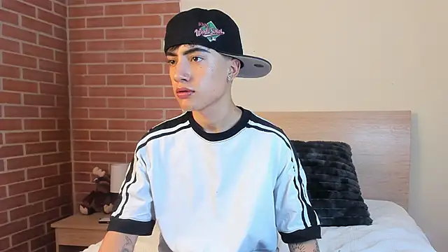 ThiagoDV online show from 07-18-26, 05:21