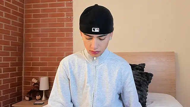 ThiagoDV online show from 07-19-26, 04:15