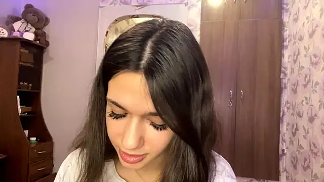 EunHendericks online show from 11-11-25, 11:16