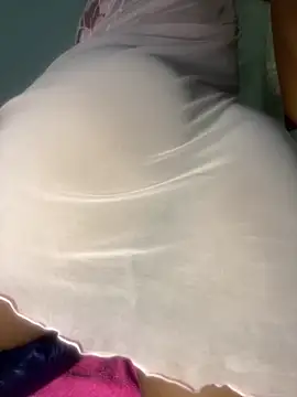 MaskedMuseXXX online show from 12-19-25, 09:39