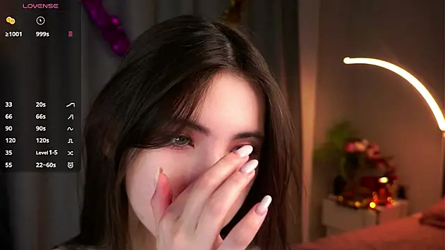 NanceeWestaway online show from 01-06-26, 06:12