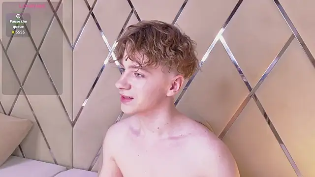 Paul Holt online show from 02-05-26, 03:52