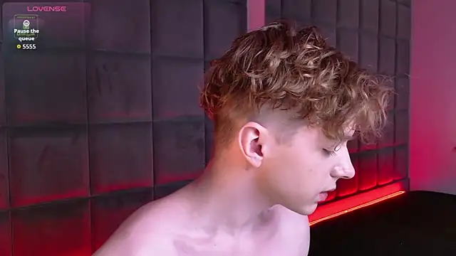 Paul Holt online show from 02-22-26, 09:05