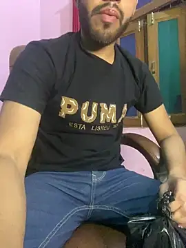 hotyyyyjonny online show from 06-14-26, 03:02