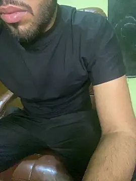 hotyyyyjonny online show from 04-15-26, 04:22