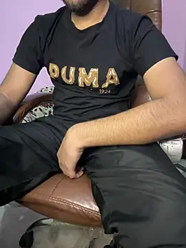 hotyyyyjonny online show from 07-18-26, 04:26