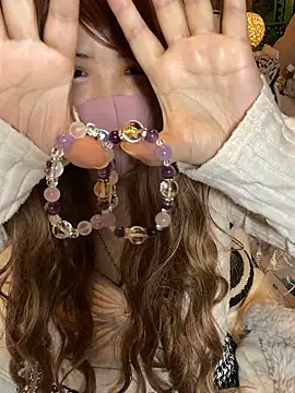 oxLILxMELOxo online show from 11-18-25, 01:03