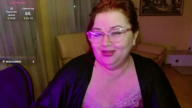 Natali-Gucci online show from 03-05-26, 08:38