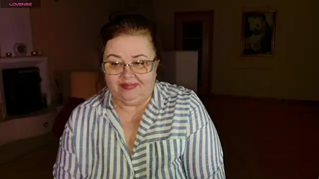 Natali-Gucci online show from 04-07-26, 08:43