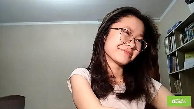 HuldaKye online show from 12-20-25, 11:46