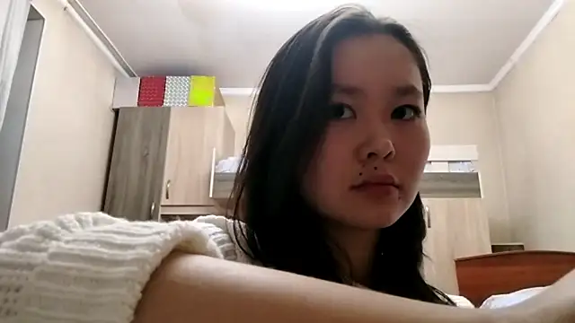 HuldaKye online show from 11-20-25, 12:28