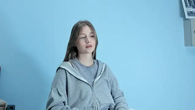 Snapshot of SheritaCyree chatting on 11-15-25, 12:31 SheritaCyree online show from 11-15-25, 12:31