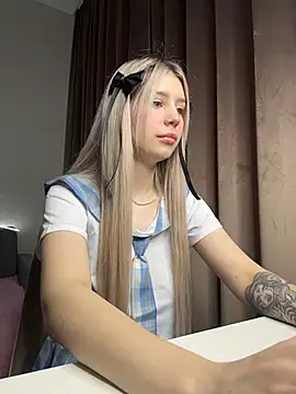 Olivia1Taylor1 online show from 11-29-25, 05:51