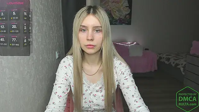 Olivia1Taylor1 online show from 02-25-26, 10:37