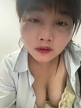 Nuomi6 online show from 04-05-26, 02:46