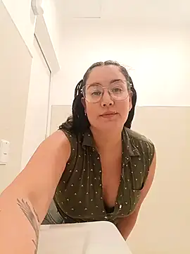 SaloGray8 online show from 04-25-26, 08:06