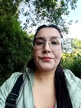 Snapshot of SaloGray8 chatting on 07-28-26, 01:43 SaloGray8 online show from 07-28-26, 01:43