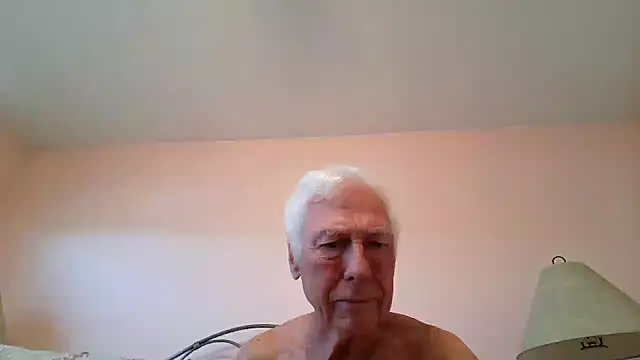 Snapshot of capttp chatting on 05-19-26, 02:57 capttp online show from 05-19-26, 02:57