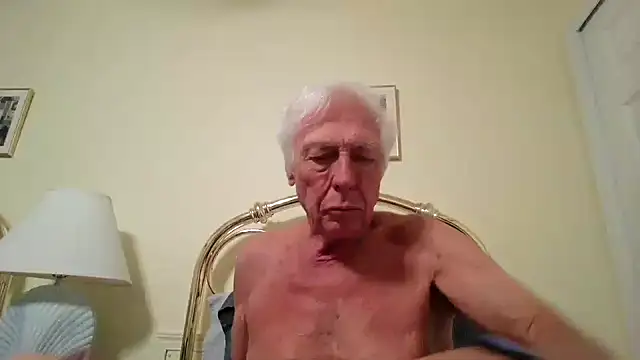 Snapshot of capttp chatting on 04-21-26, 02:36 capttp online show from 04-21-26, 02:36