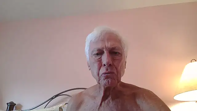 Snapshot of capttp chatting on 01-03-25, 03:44 capttp online show from 01-03-25, 03:44