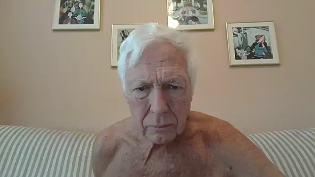Snapshot of capttp chatting on 01-06-25, 04:02 capttp online show from 01-06-25, 04:02