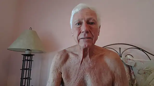 Snapshot of capttp chatting on 01-24-25, 03:55 capttp online show from 01-24-25, 03:55