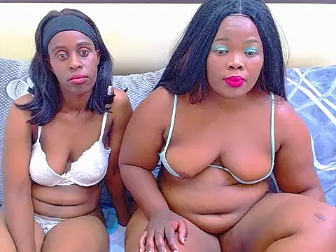 AMOURxxx online show from 11-13-25, 06:39