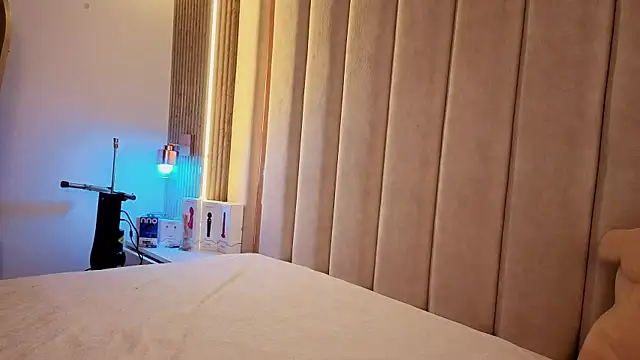 Iamnyxy online show from 04-04-26, 11:50