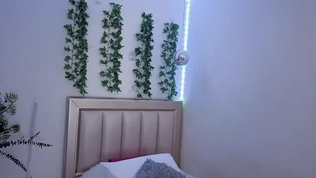 Iamnyxy online show from 01-12-26, 01:07