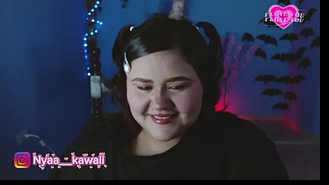 Snapshot of Nyaa_kawaii chatting on 11-21-25, 03:33 Nyaa kawaii online show from 11-21-25, 03:33