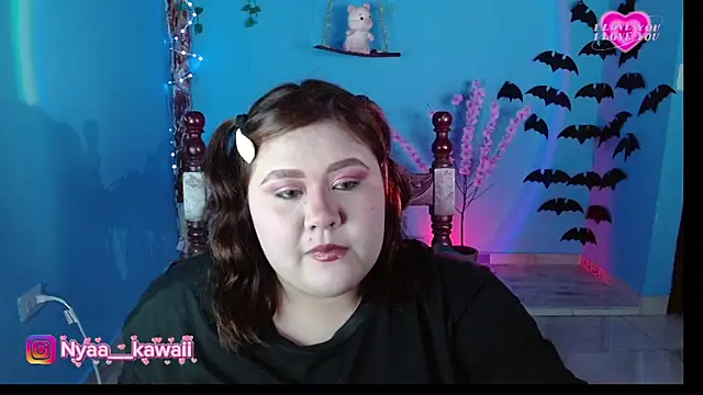 Snapshot of Nyaa_kawaii chatting on 11-23-25, 06:40 Nyaa kawaii online show from 11-23-25, 06:40