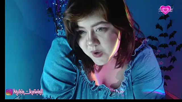 Snapshot of Nyaa_kawaii chatting on 11-30-25, 04:13 Nyaa kawaii online show from 11-30-25, 04:13