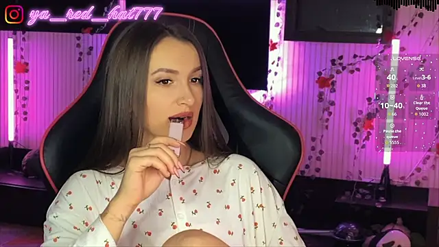 -RED HAT- online show from 04-09-26, 05:19