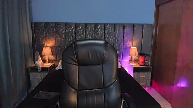 Atenea Velle online show from 02-12-26, 01:11