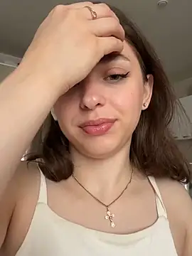 Snapshot of yoyogirlx chatting on 06-21-26, 04:29 yoyogirlx online show from 06-21-26, 04:29