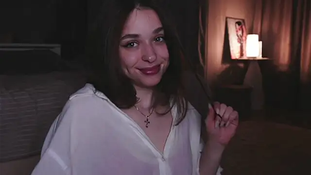 yoyogirlx online show from 05-03-26, 01:58