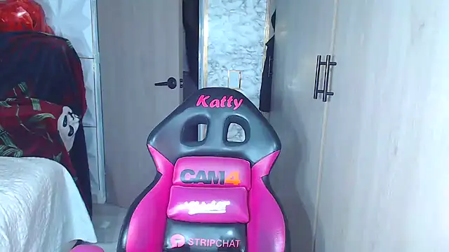 katecute88 online show from 06-08-26, 01:50