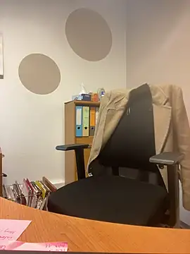 Snapshot of Deessenympho chatting on 01-19-26, 08:40 Deessenympho online show from 01-19-26, 08:40