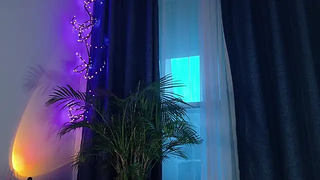 grayce  blossoms online show from 04-09-26, 11:11