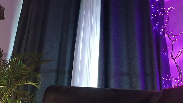 grayce  blossoms online show from 01-13-26, 10:24