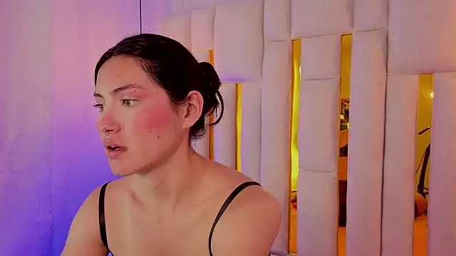 Brandy collinss online show from 04-07-26, 07:15