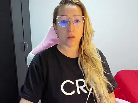 chrystal sl852 online show from 02-08-26, 02:31