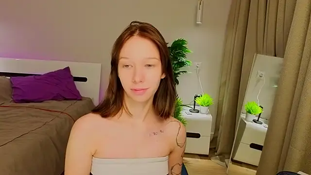 LilyPoetry  online show from 11-27-25, 11:21