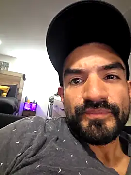 piggylatino online show from 04-07-26, 02:24