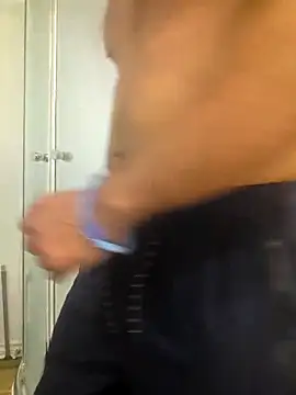 piggylatino online show from 06-07-26, 01:11