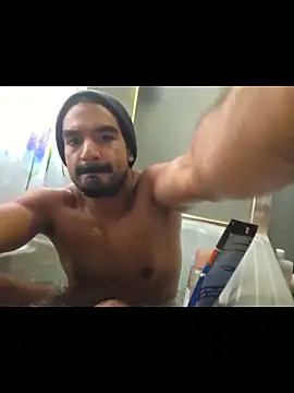 piggylatino online show from 11-30-25, 07:14