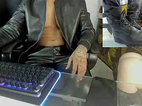 master leather online show from 11-12-25, 02:26