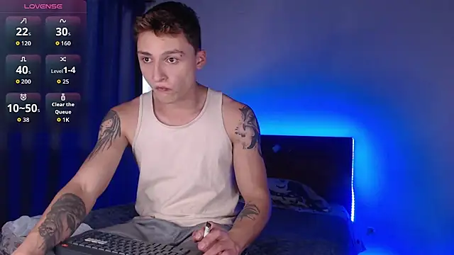 ArthurPhoenixx online show from 12-14-25, 10:15