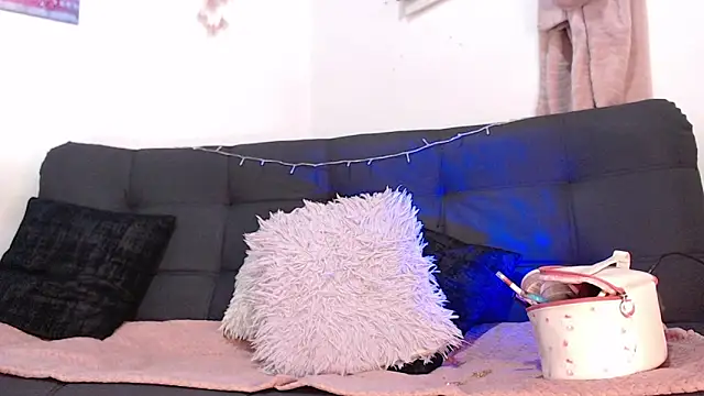 valery carter01 online show from 12-15-25, 07:20