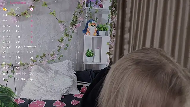 MicheleHonas online show from 03-10-26, 06:23